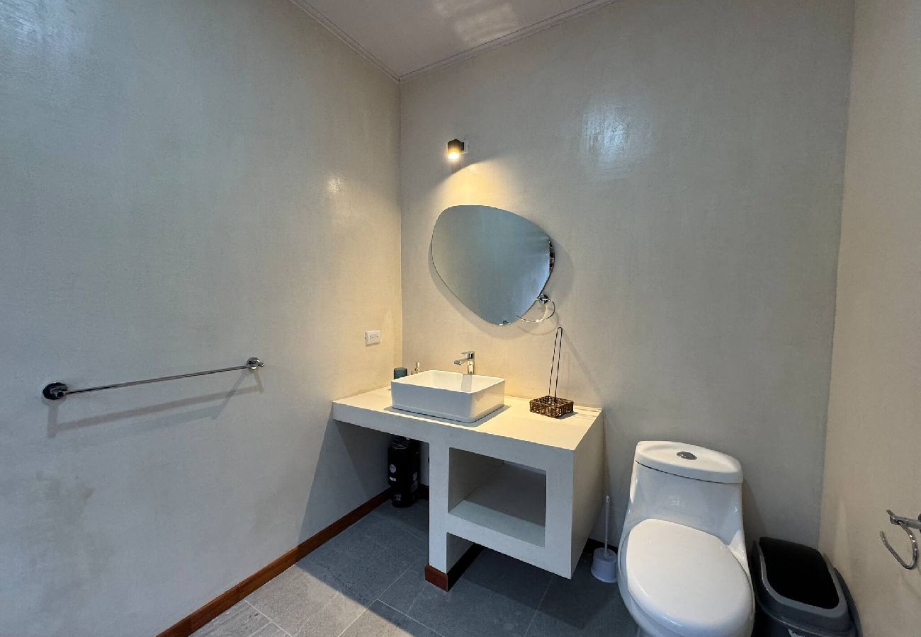 Casa en Puerto Viejo - Casa Lillitica · Piscina y comodidad en Cocles