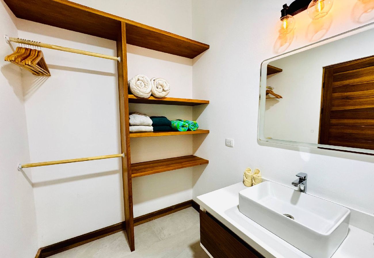 Casa en Puerto Viejo - Casa Üpa · Vibra tropical y piscina entre jardines