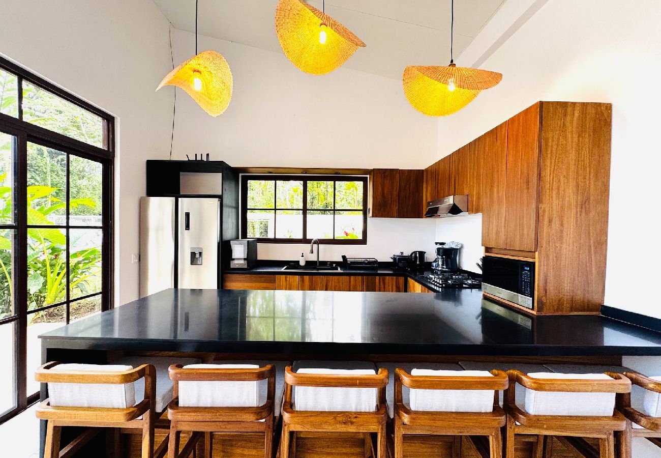 Casa en Talamanca - Casa Arena | 3BR Jungle Oasis w/Pool & AC 