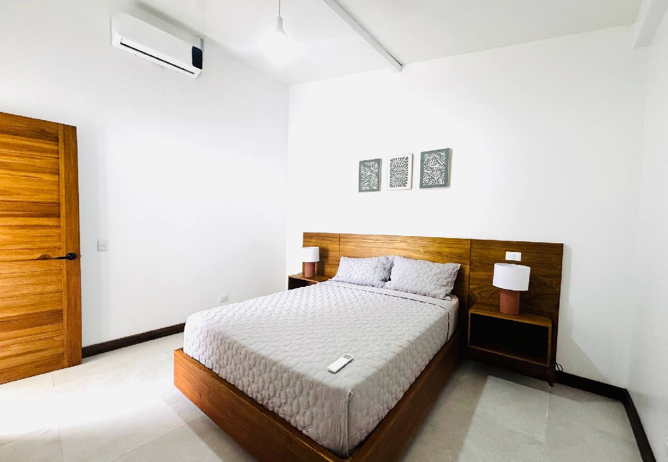 Casa en Talamanca - Casa Arena | 3BR Jungle Oasis w/Pool & AC 