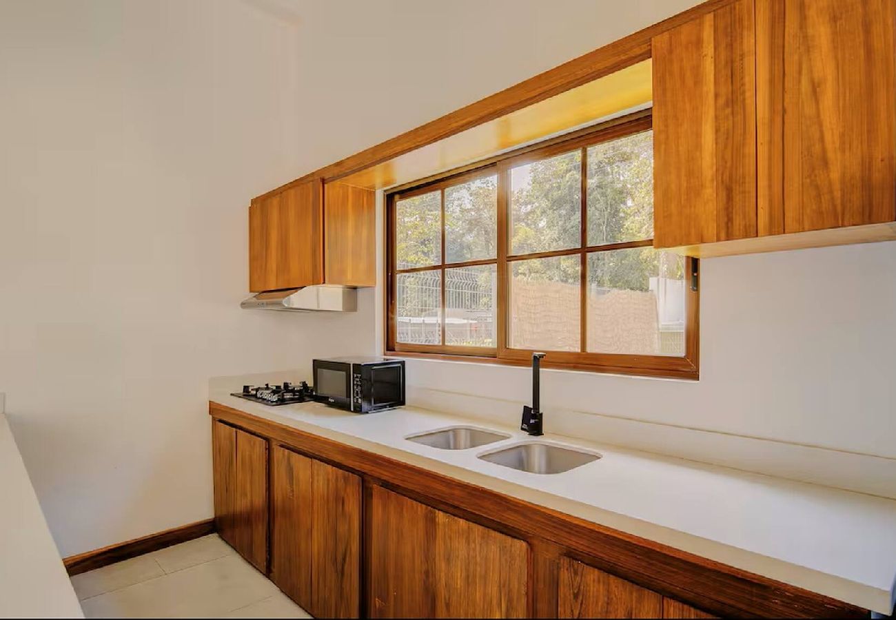 Casa en Puerto Viejo - -