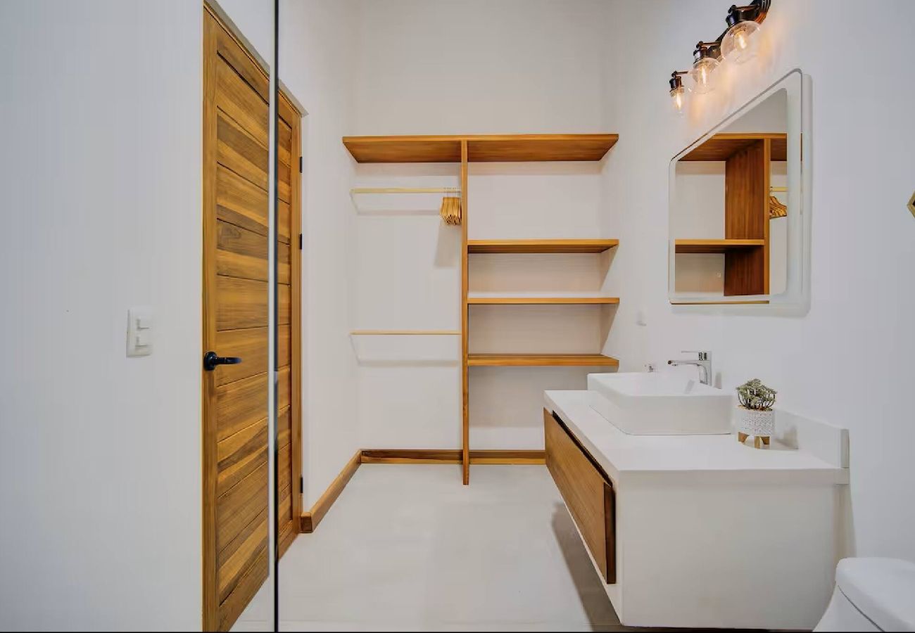 Casa en Puerto Viejo - -