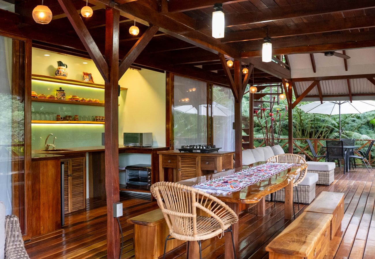 Villa en Cocles - Colibrí Secluded Villa w/pool in Cocles