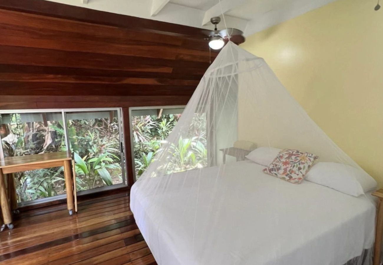 Villa en Cocles - Colibrí Secluded Villa w/pool in Cocles