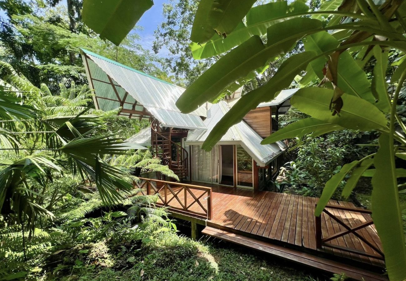 Villa en Cocles - Colibrí Secluded Villa w/pool in Cocles