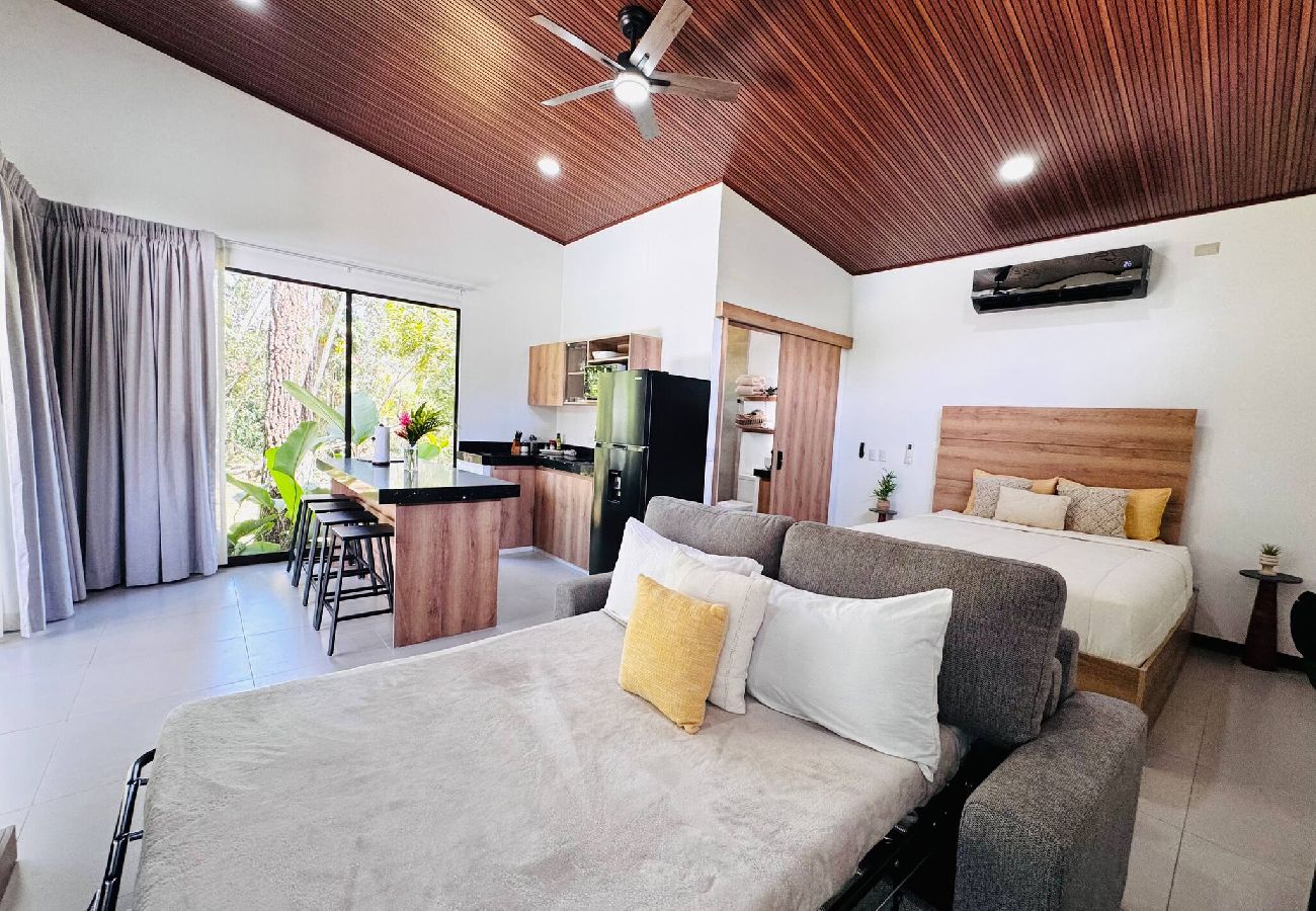 Departamento en Playa Negra - -