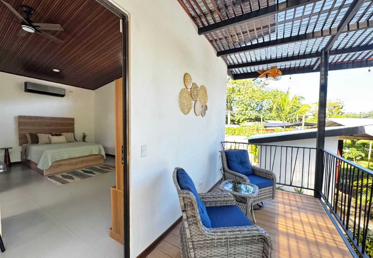 Departamento en Playa Negra - -