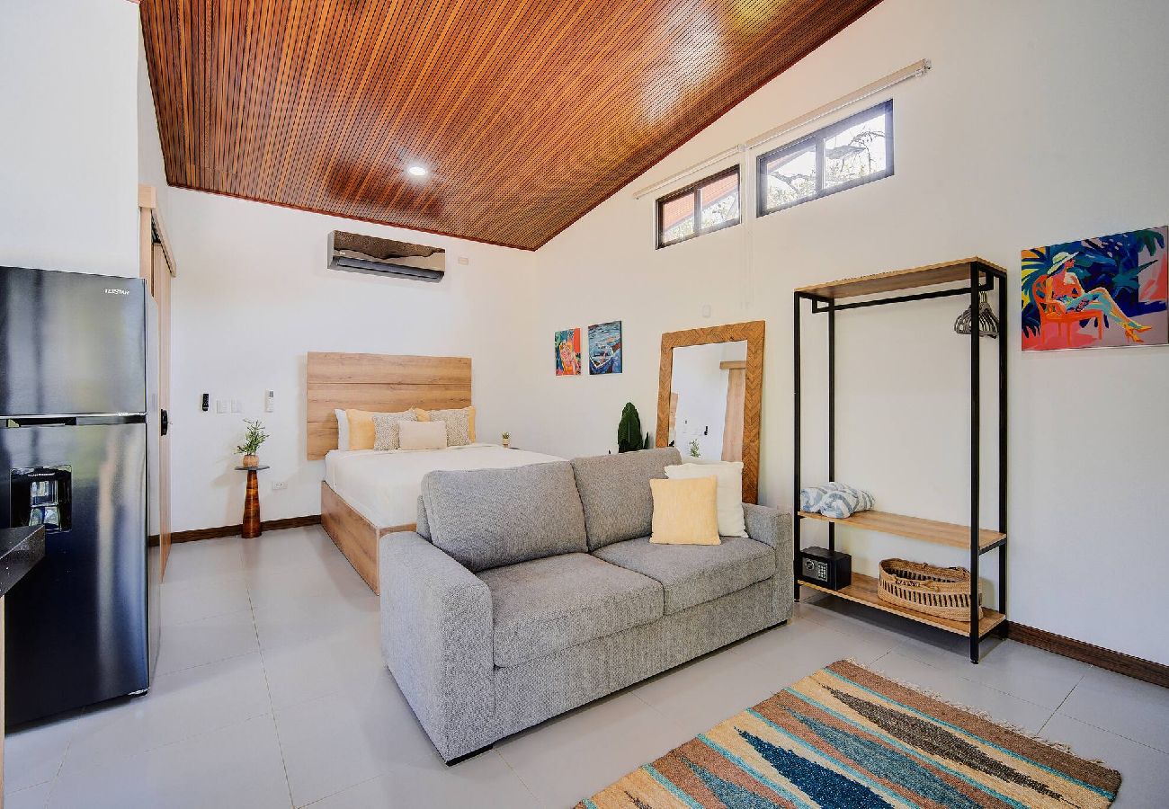Departamento en Playa Negra - -