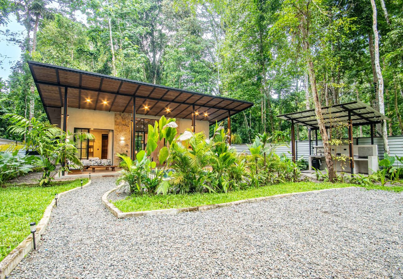 Casa en Hone Creek - Casa Sura