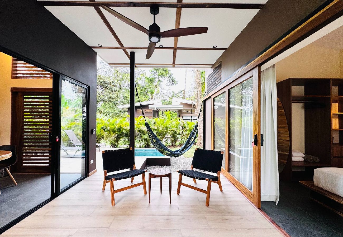 Departamento en Playa Negra - Maare Negra - Sombra | Private Pool Suite (+18) 