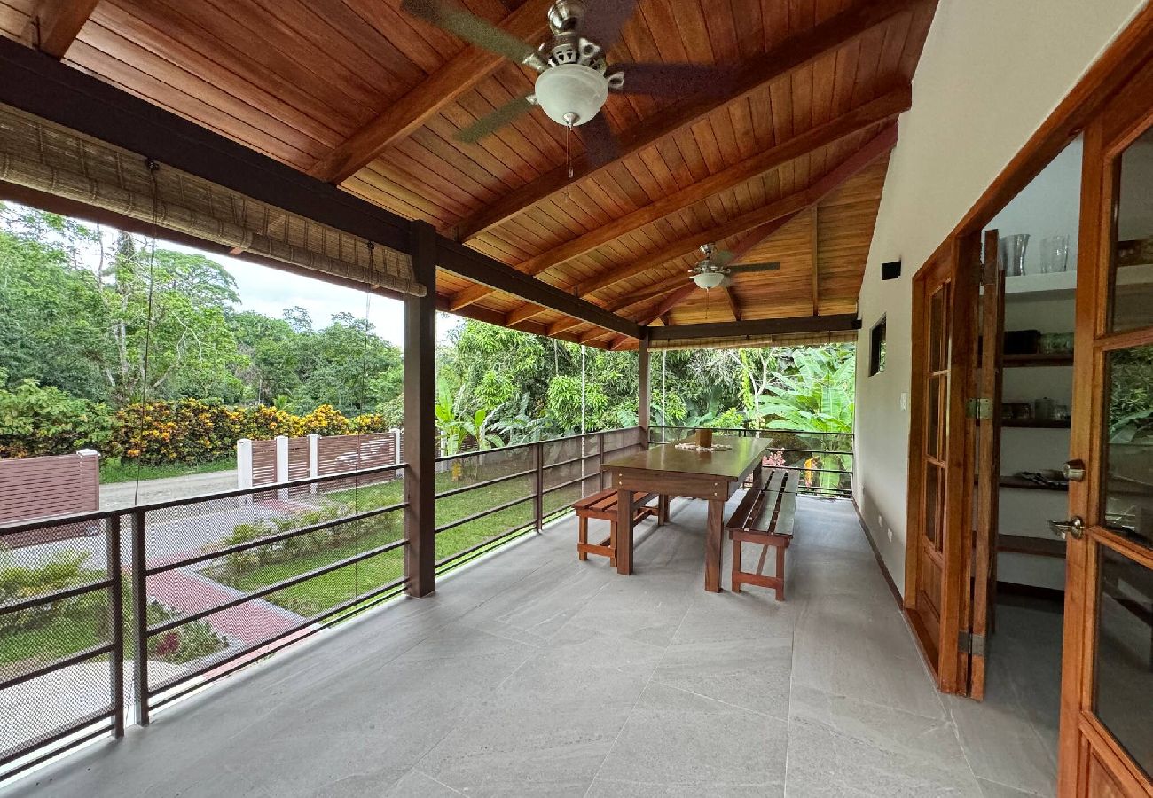 House in Puerto Viejo - Casa Lillitica · Pool & comfort in Cocles