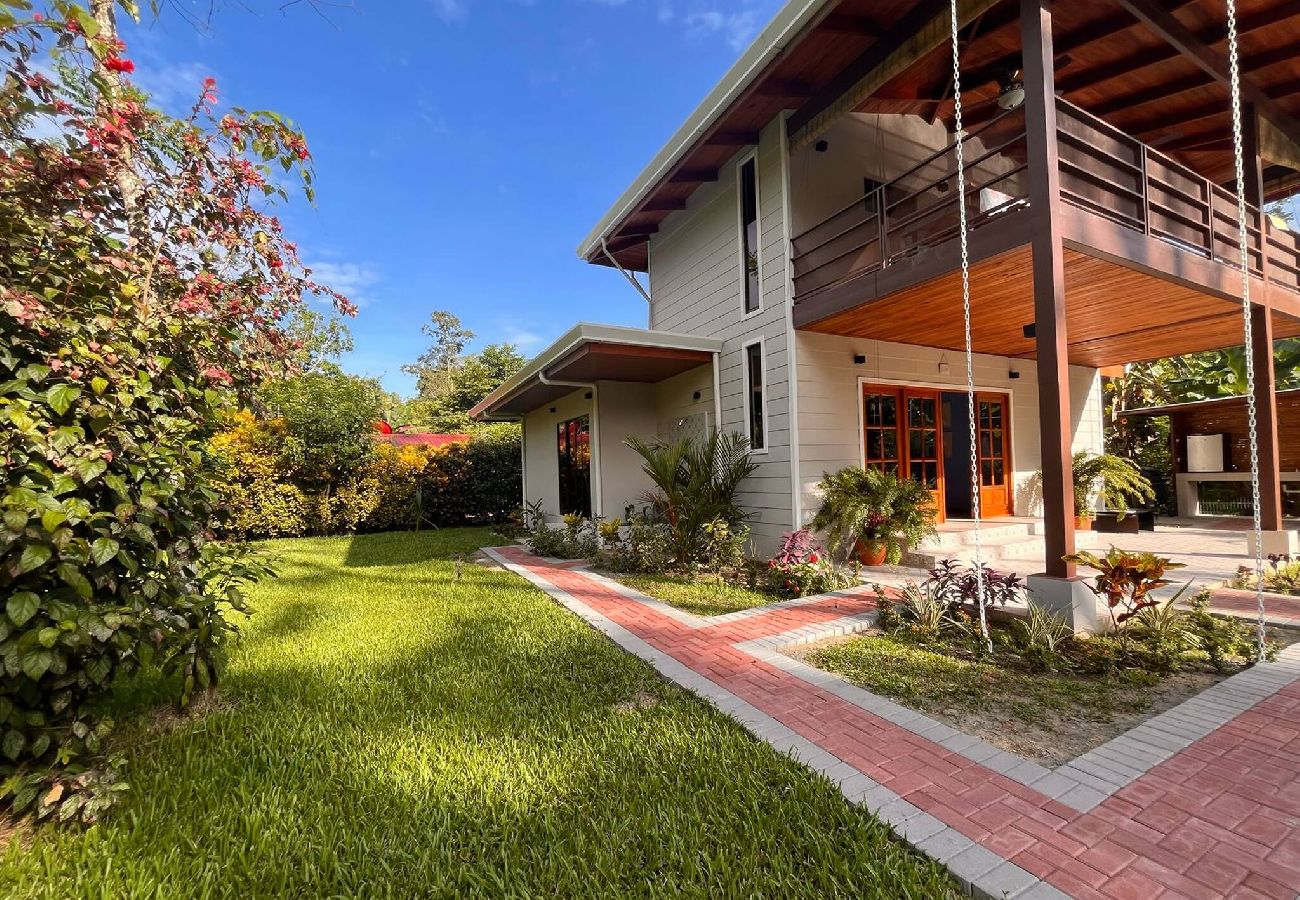 House in Puerto Viejo - Casa Lillitica · Pool & comfort in Cocles