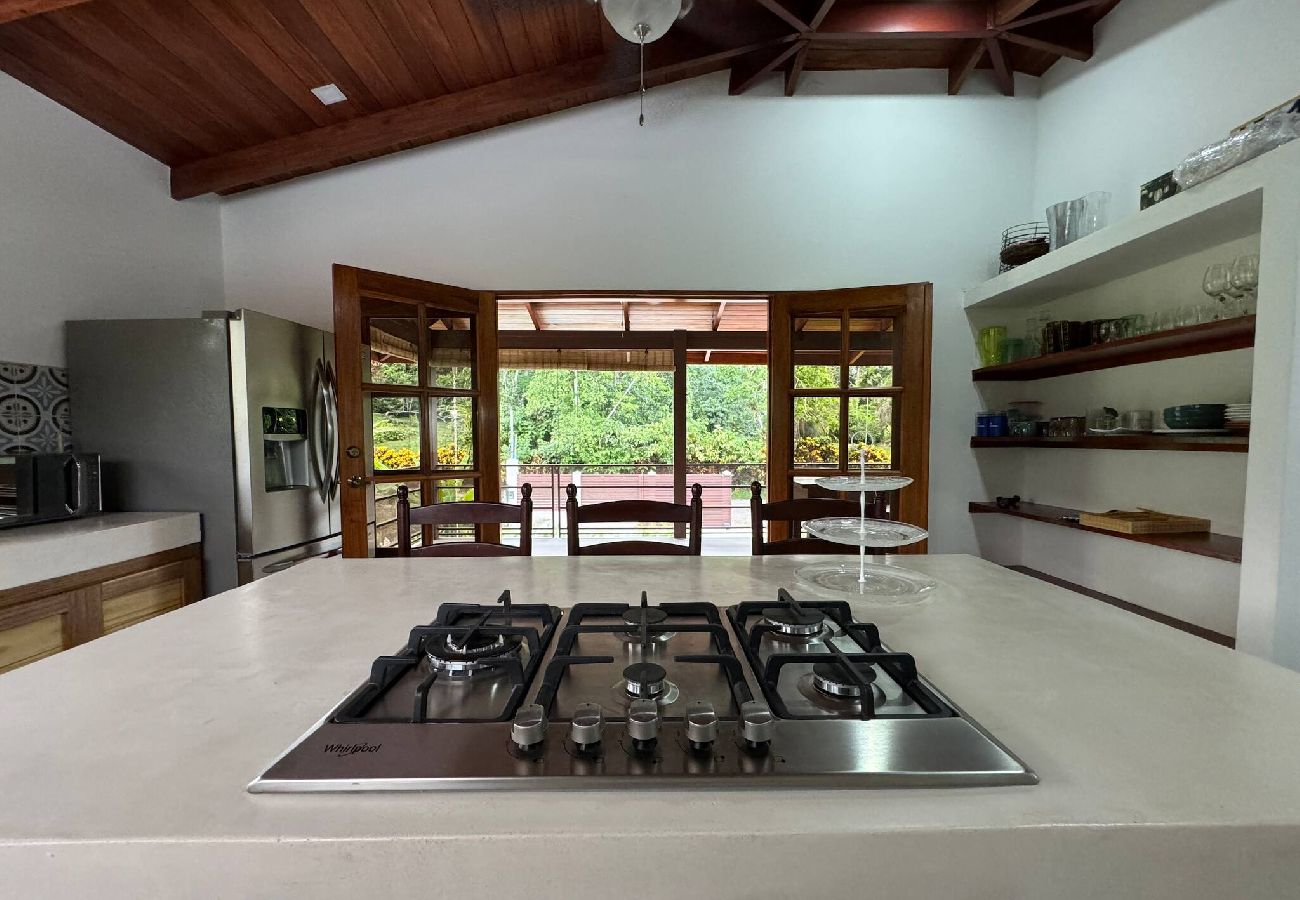House in Puerto Viejo - Casa Lillitica · Pool & comfort in Cocles