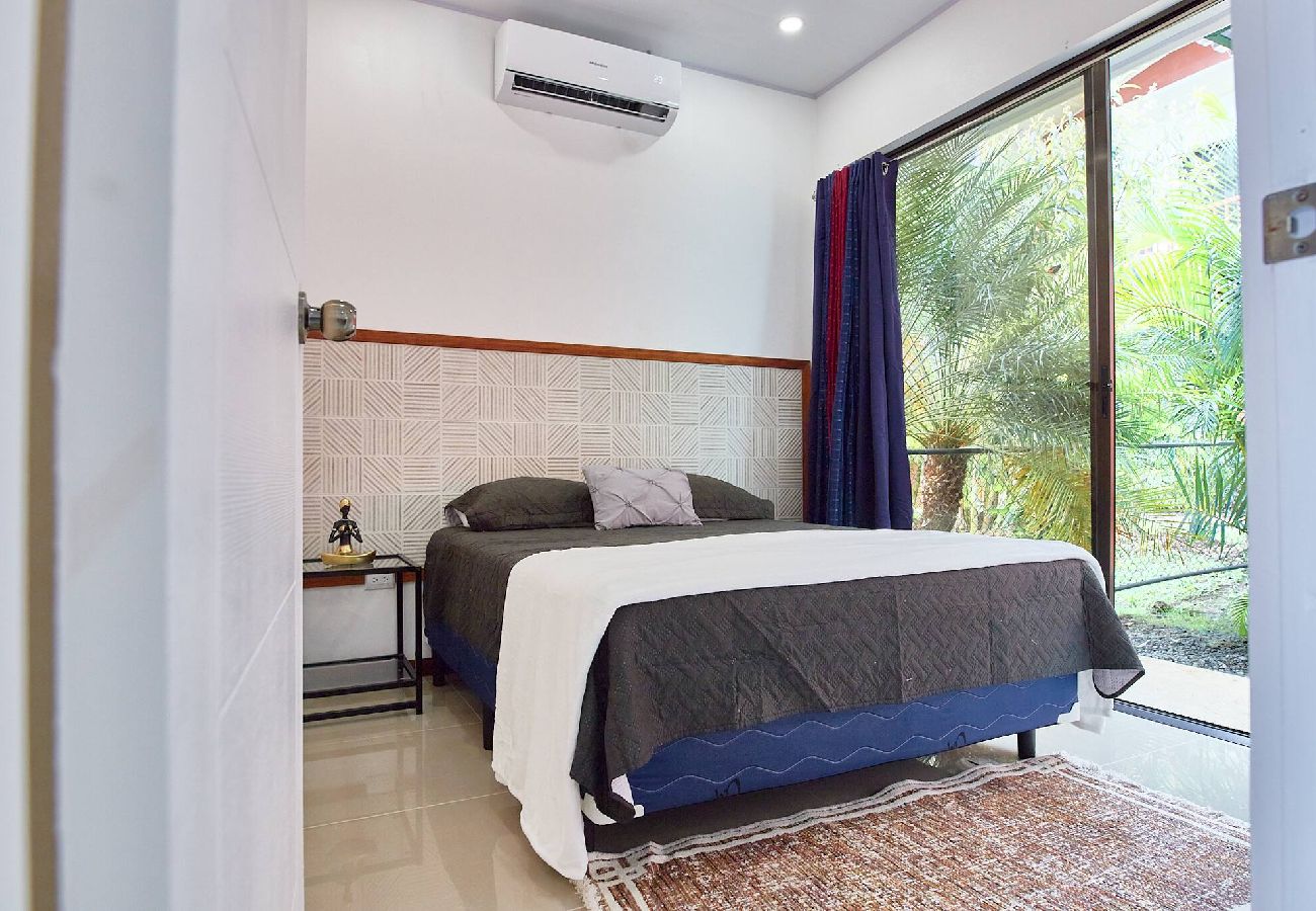 Apartment in Puerto Viejo - Sloth House · Caribbean vibes & shared pool