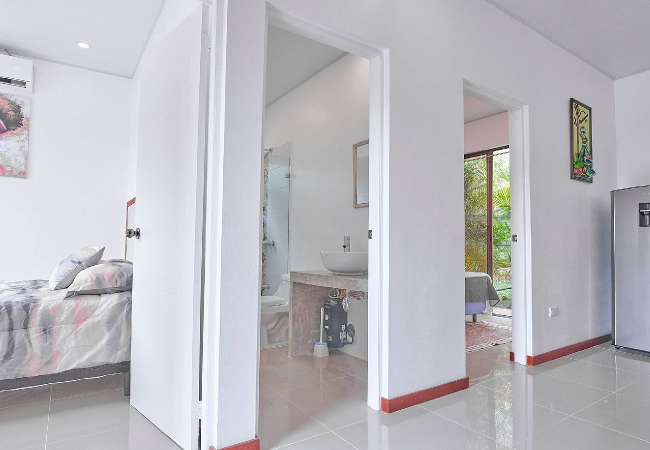Apartment in Puerto Viejo - Sloth House · Caribbean vibes & shared pool