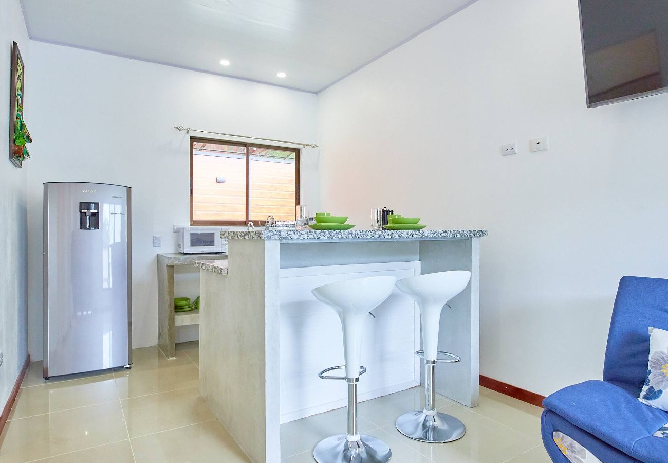 Apartment in Puerto Viejo - Sloth House · Caribbean vibes & shared pool