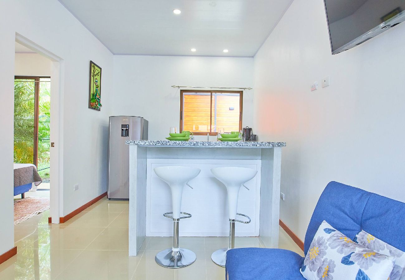 Apartment in Puerto Viejo - Sloth House · Caribbean vibes & shared pool