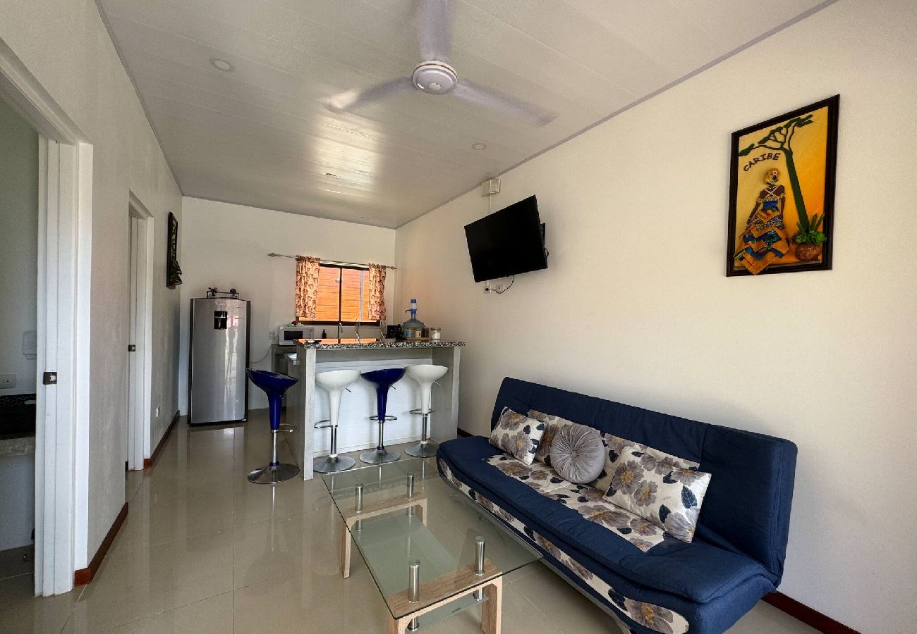 House in Puerto Viejo - Sloth & Butterfly · Ideal for Groups + Pool