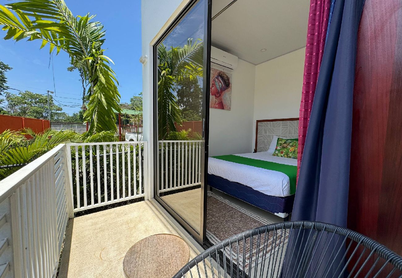 House in Puerto Viejo - Sloth & Butterfly · Ideal for Groups + Pool