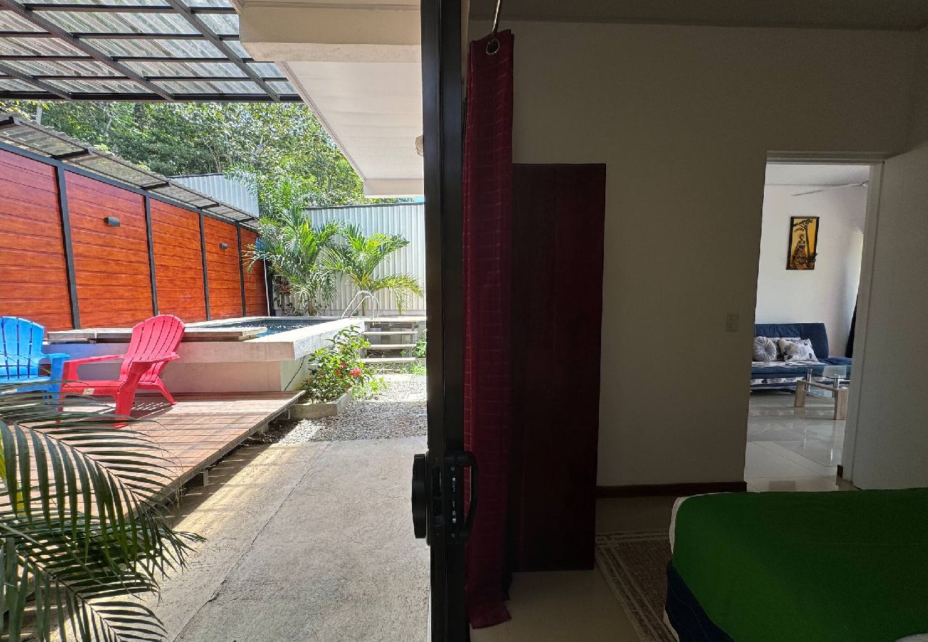 House in Puerto Viejo - Sloth & Butterfly · Ideal for Groups + Pool