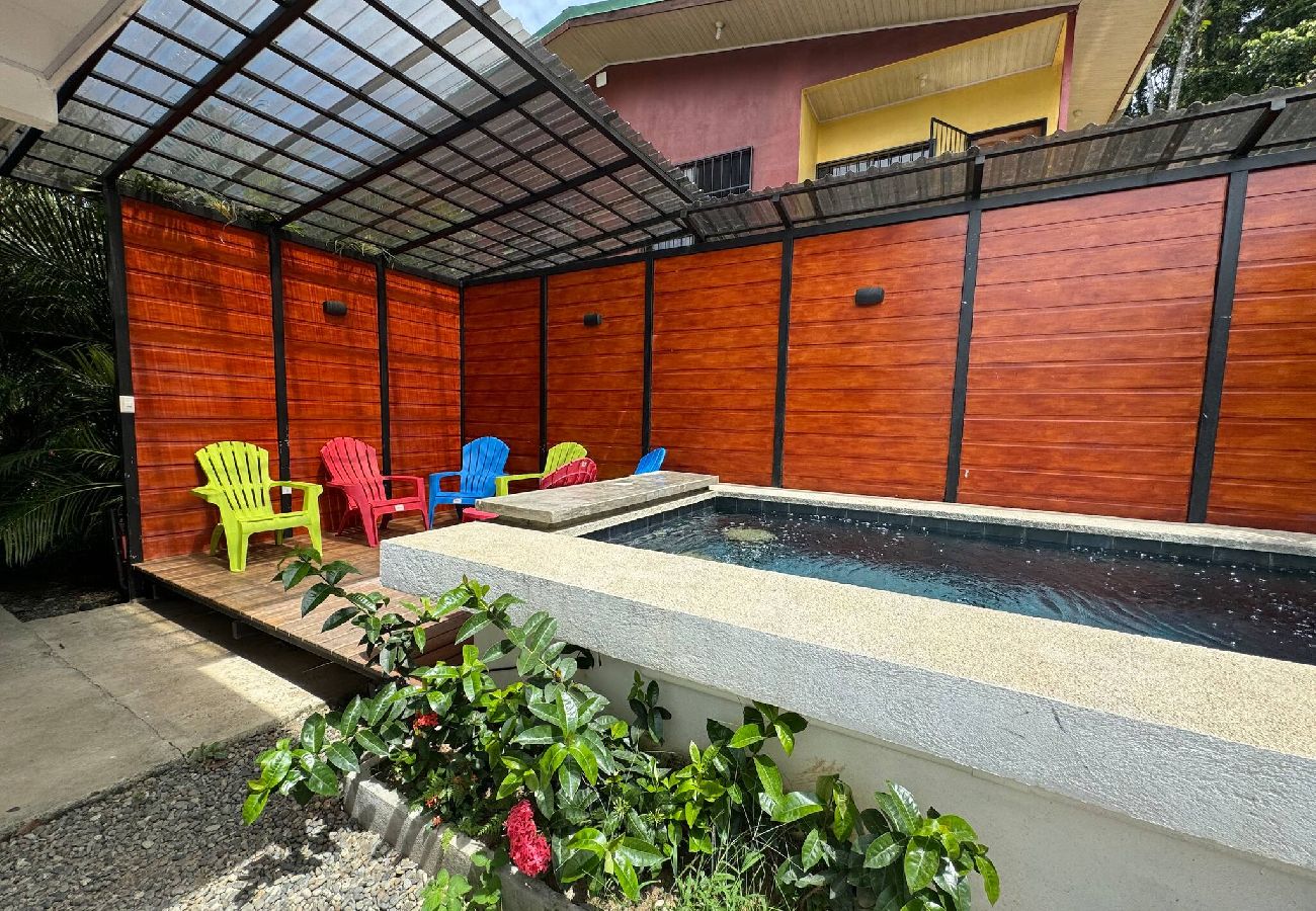 House in Puerto Viejo - Sloth & Butterfly · Ideal for Groups + Pool