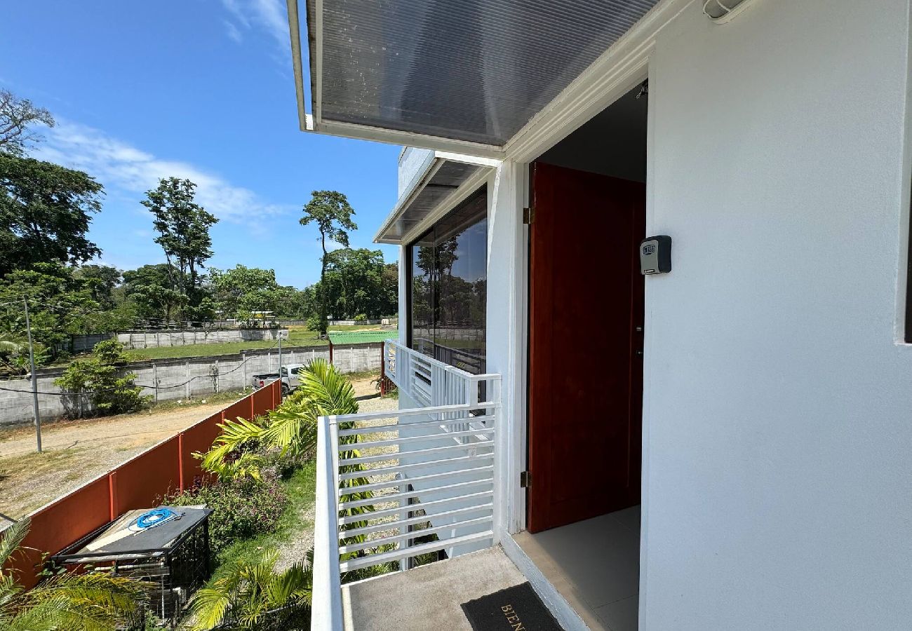 House in Puerto Viejo - Sloth & Butterfly · Ideal for Groups + Pool