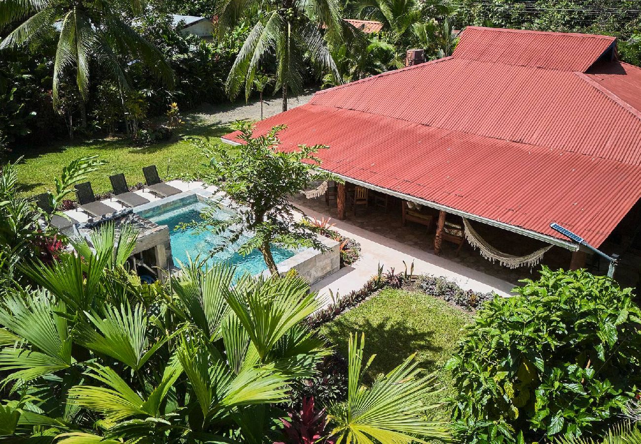 House in Puerto Viejo - Casa Franke · Pool & Jungle Charm 150m from Beach