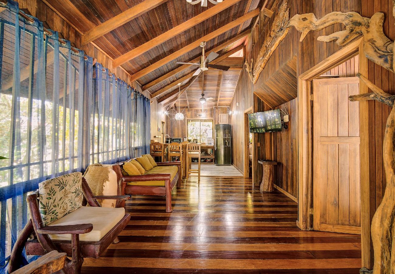 House in Puerto Viejo - Casa Franke · Pool & Jungle Charm 150m from Beach