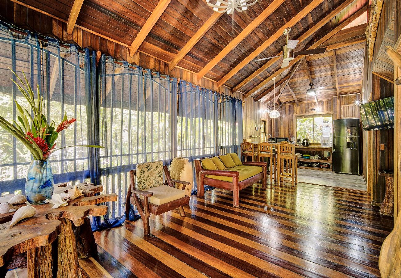 House in Puerto Viejo - Casa Franke · Pool & Jungle Charm 150m from Beach