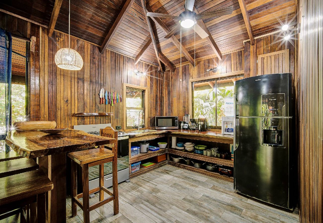 House in Puerto Viejo - Casa Franke · Pool & Jungle Charm 150m from Beach