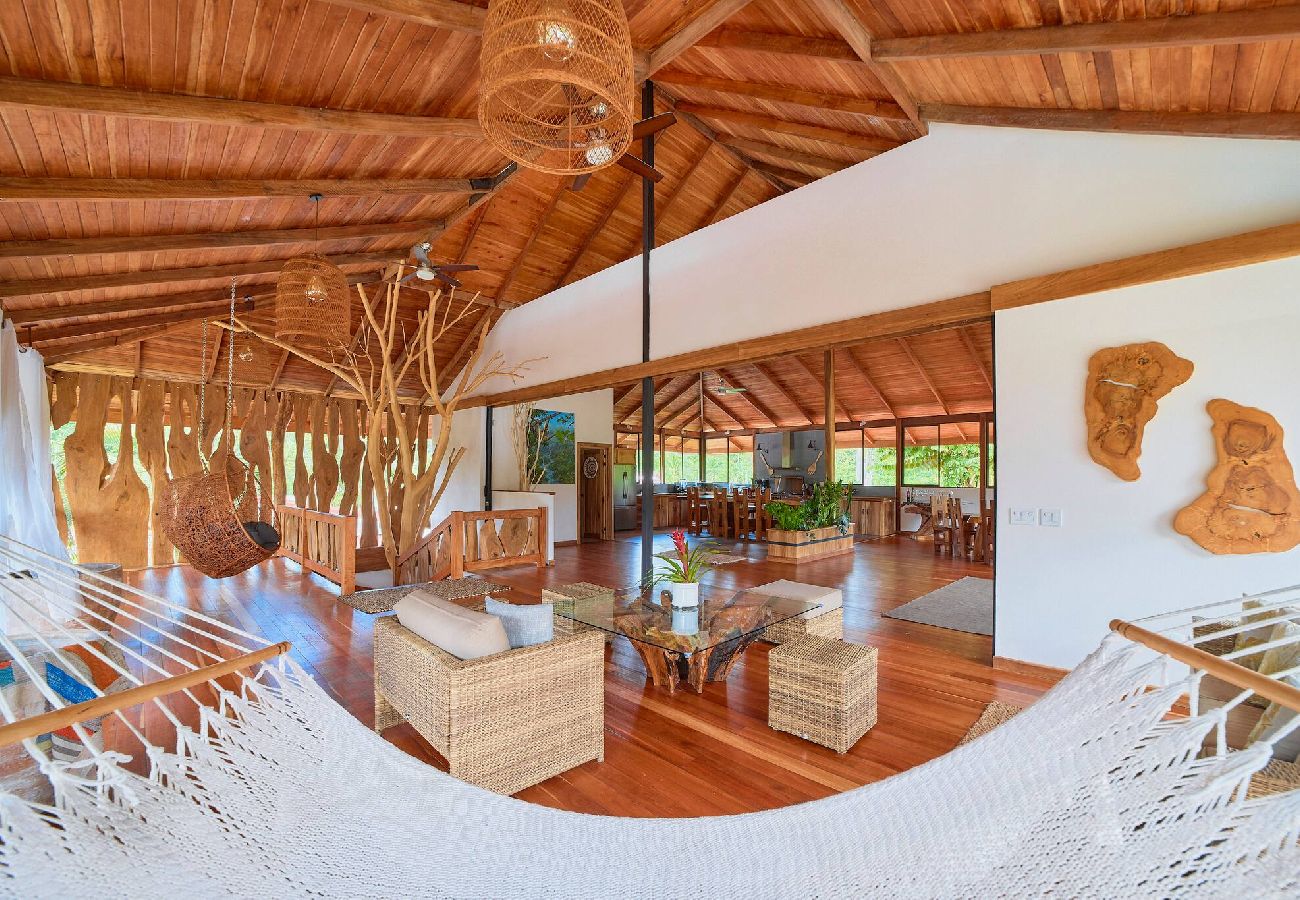 House in Puerto Viejo - Casa Masha · Style, Comfort & Beach 300m Away