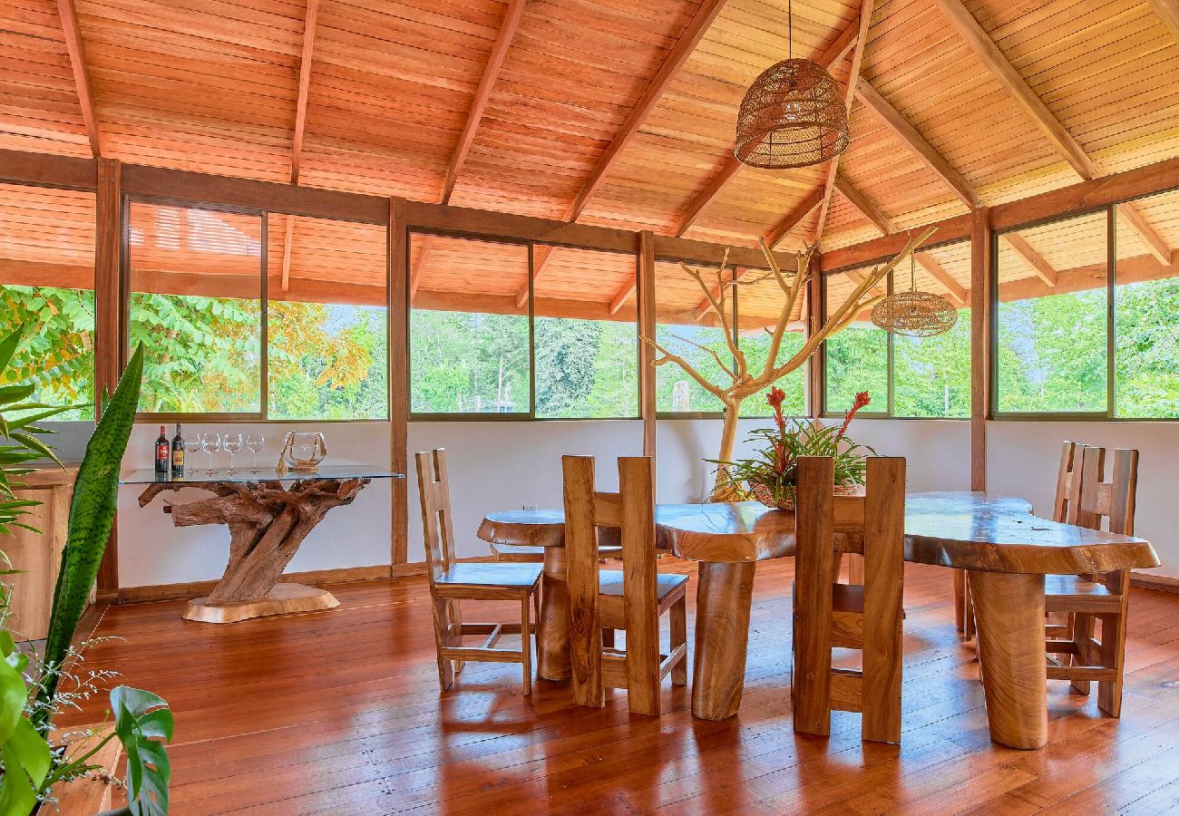 House in Puerto Viejo - Casa Masha · Style, Comfort & Beach 300m Away
