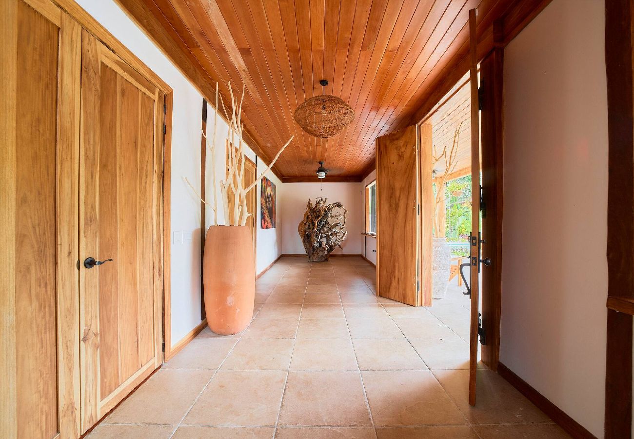 House in Puerto Viejo - Casa Masha · Style, Comfort & Beach 300m Away
