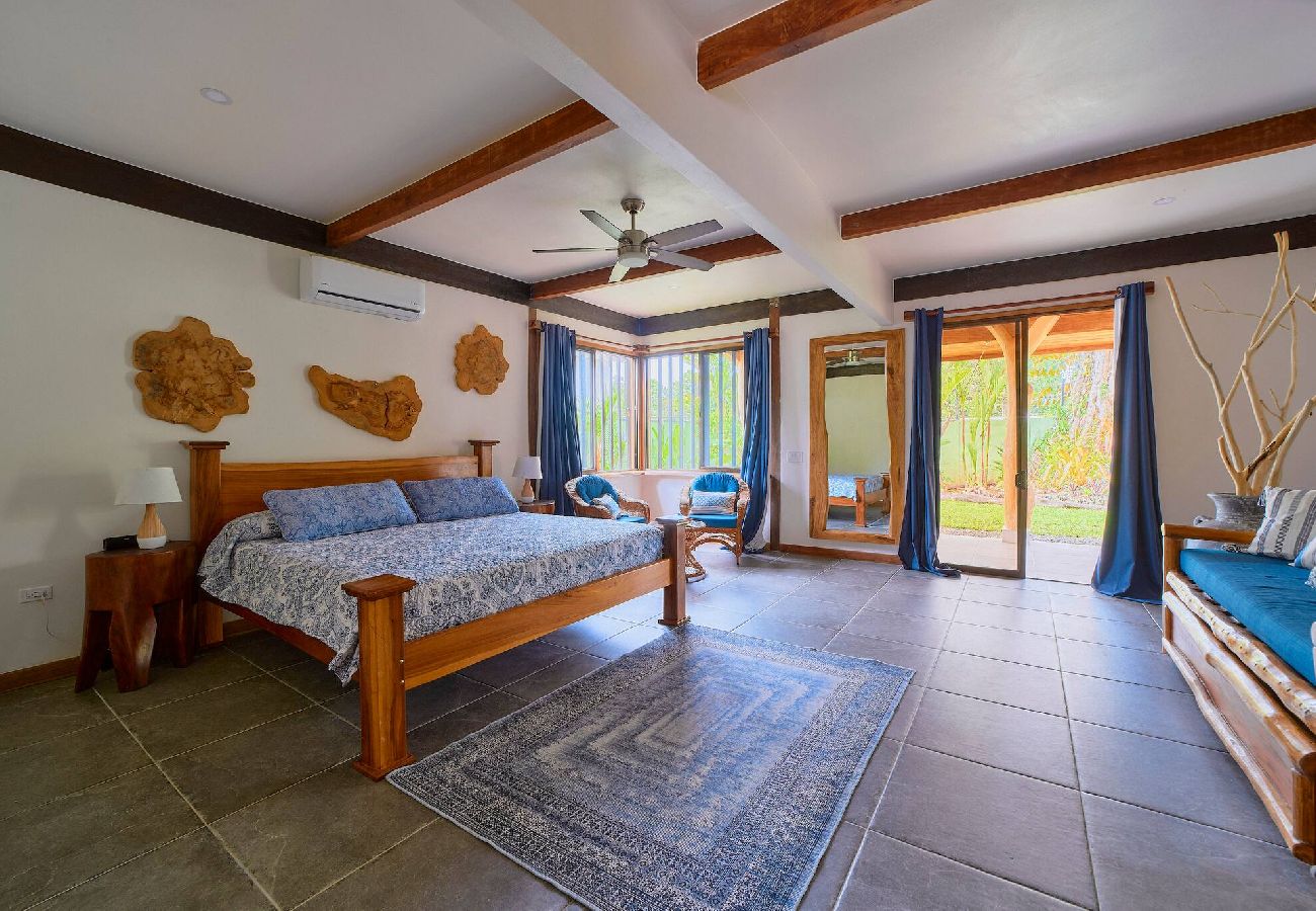 House in Puerto Viejo - Casa Masha · Style, Comfort & Beach 300m Away