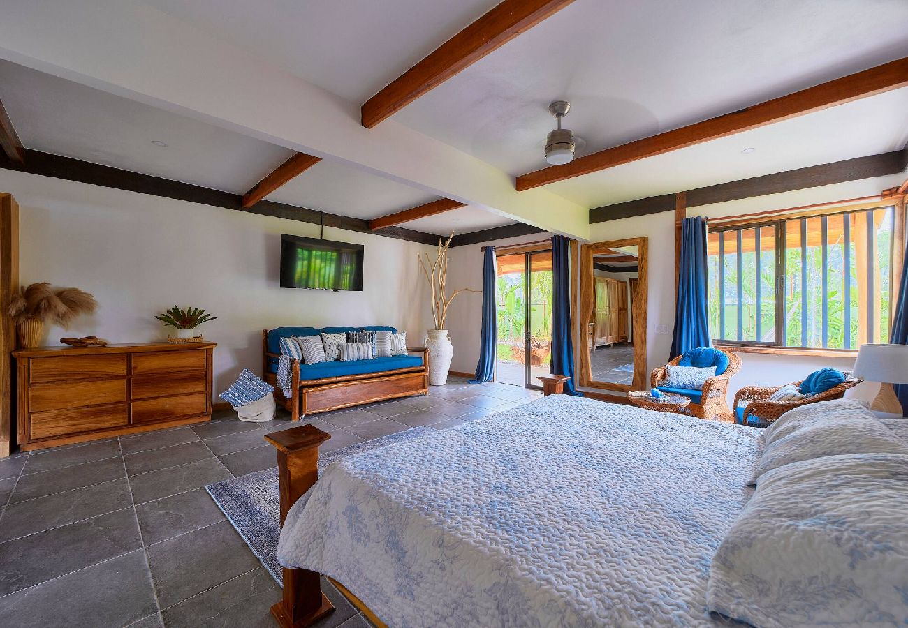 House in Puerto Viejo - Casa Masha · Style, Comfort & Beach 300m Away