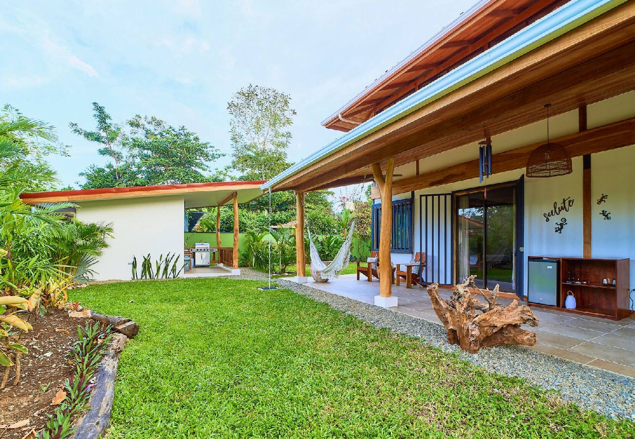 House in Puerto Viejo - Casa Masha · Style, Comfort & Beach 300m Away