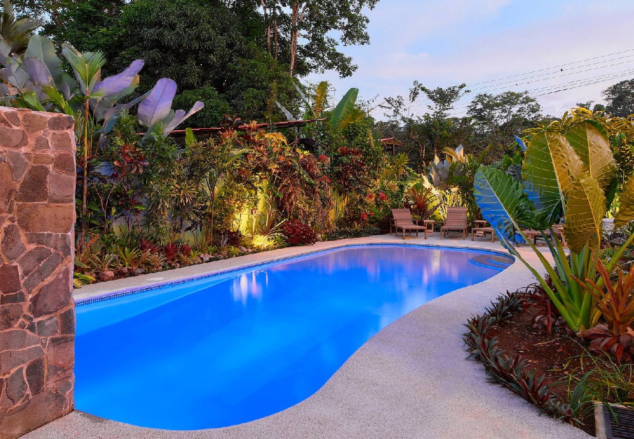 House in Puerto Viejo - Casa Masha · Style, Comfort & Beach 300m Away