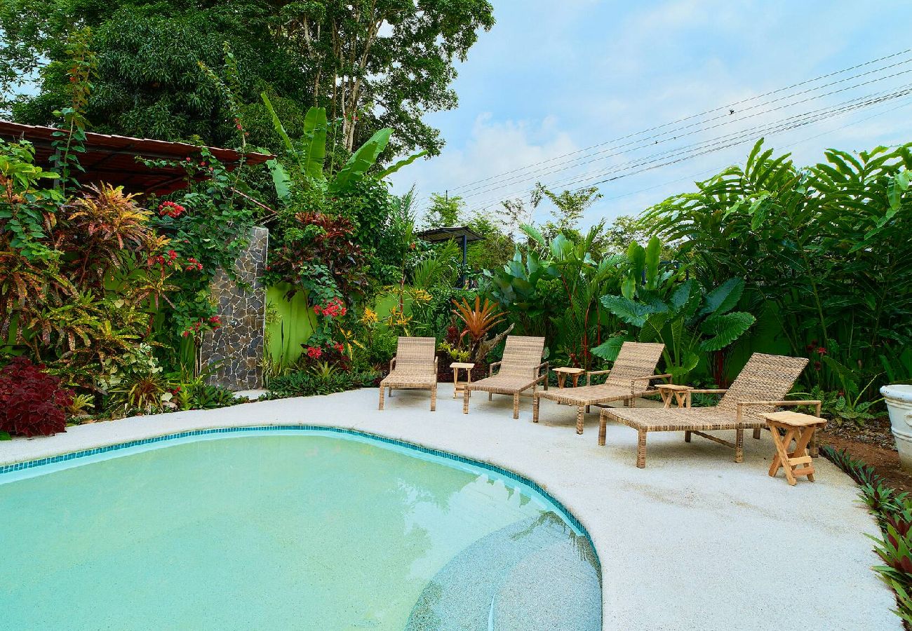 House in Puerto Viejo - Casa Masha · Style, Comfort & Beach 300m Away