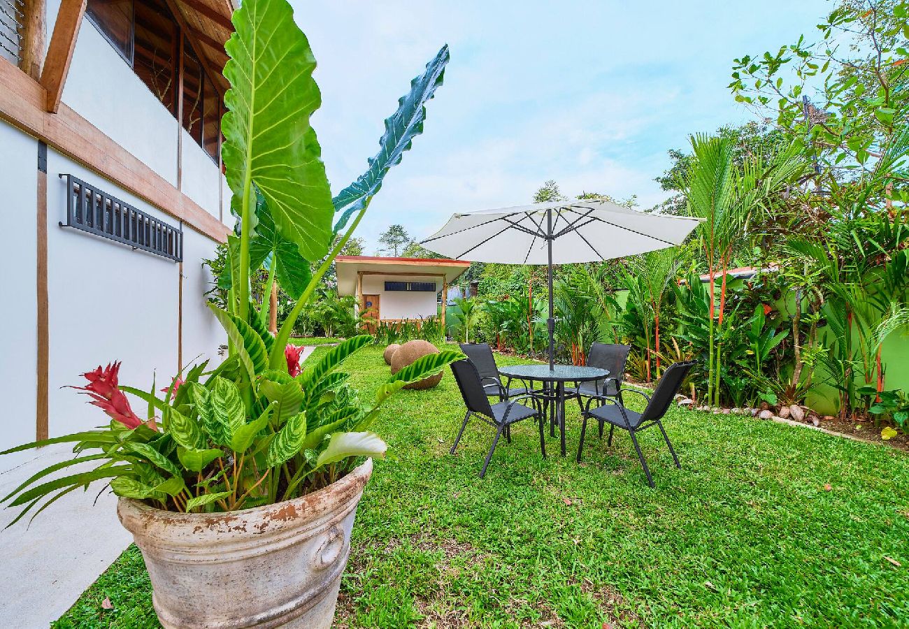 House in Puerto Viejo - Casa Masha · Style, Comfort & Beach 300m Away