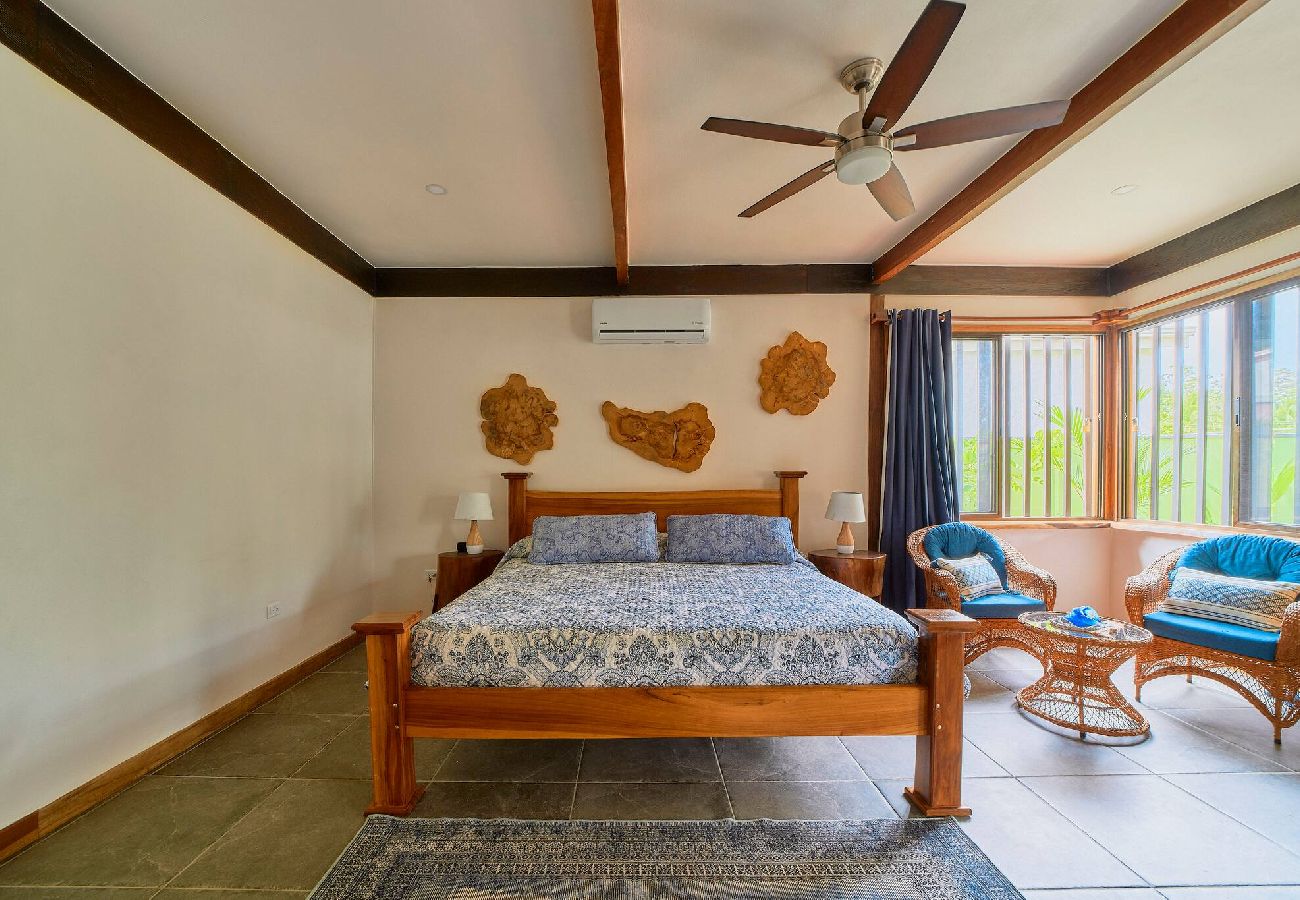 House in Puerto Viejo - Casa Masha · Style, Comfort & Beach 300m Away