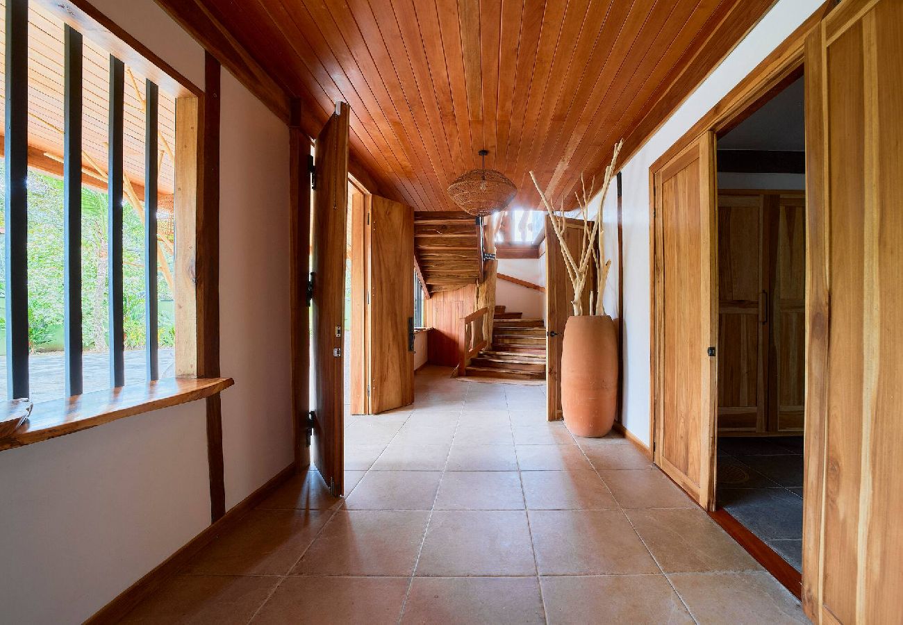 House in Puerto Viejo - Casa Masha · Style, Comfort & Beach 300m Away