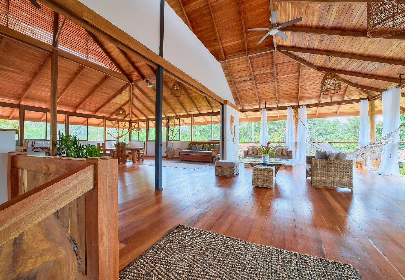 House in Puerto Viejo - Casa Masha · Style, Comfort & Beach 300m Away