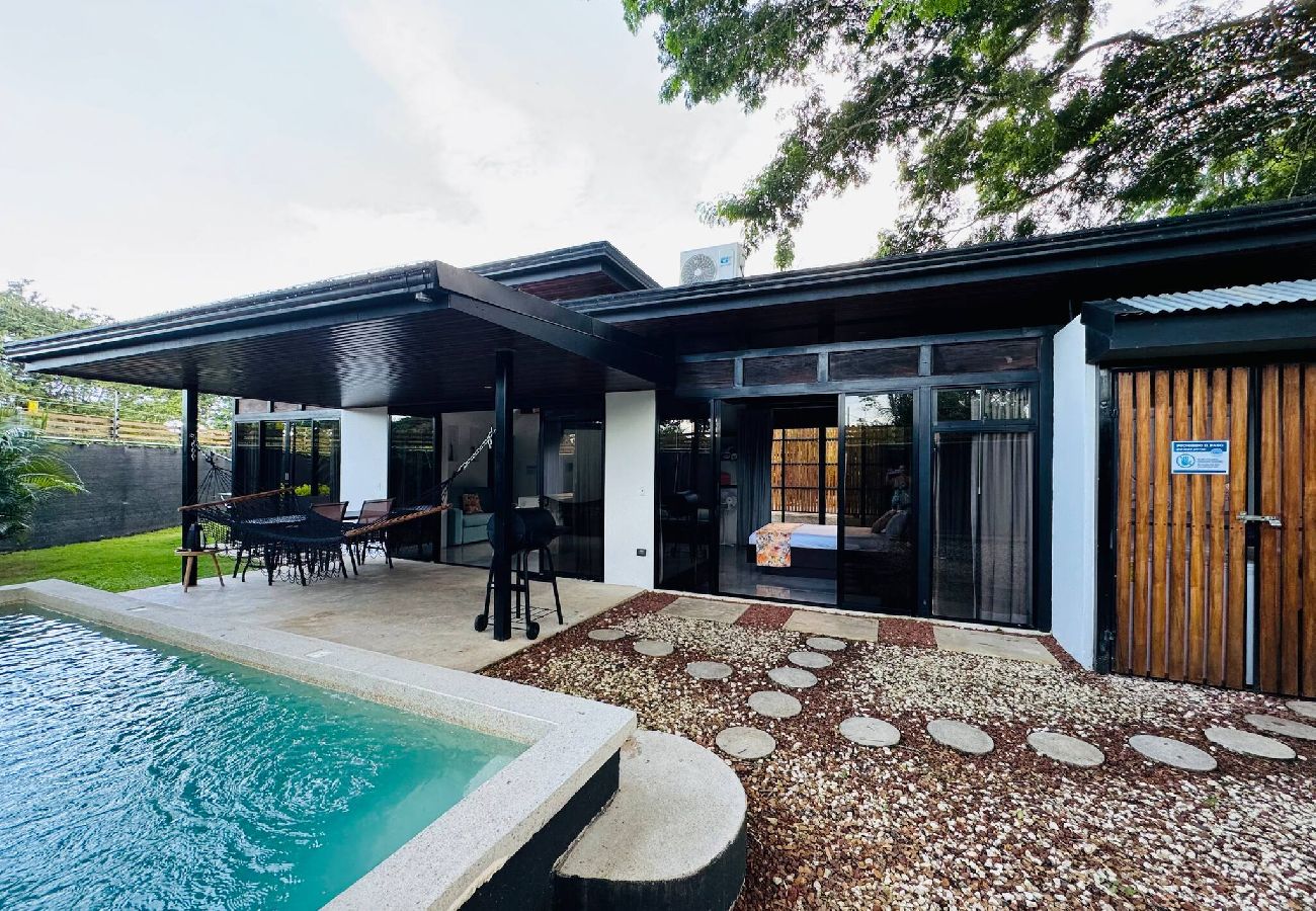 Cottage in Cahuita - Ashley’s Beach House · 5 min from Cahuita Park