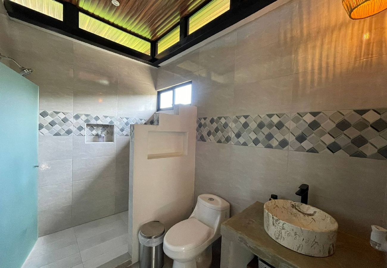 Cottage in Cahuita - Ashley’s Beach House · 5 min from Cahuita Park
