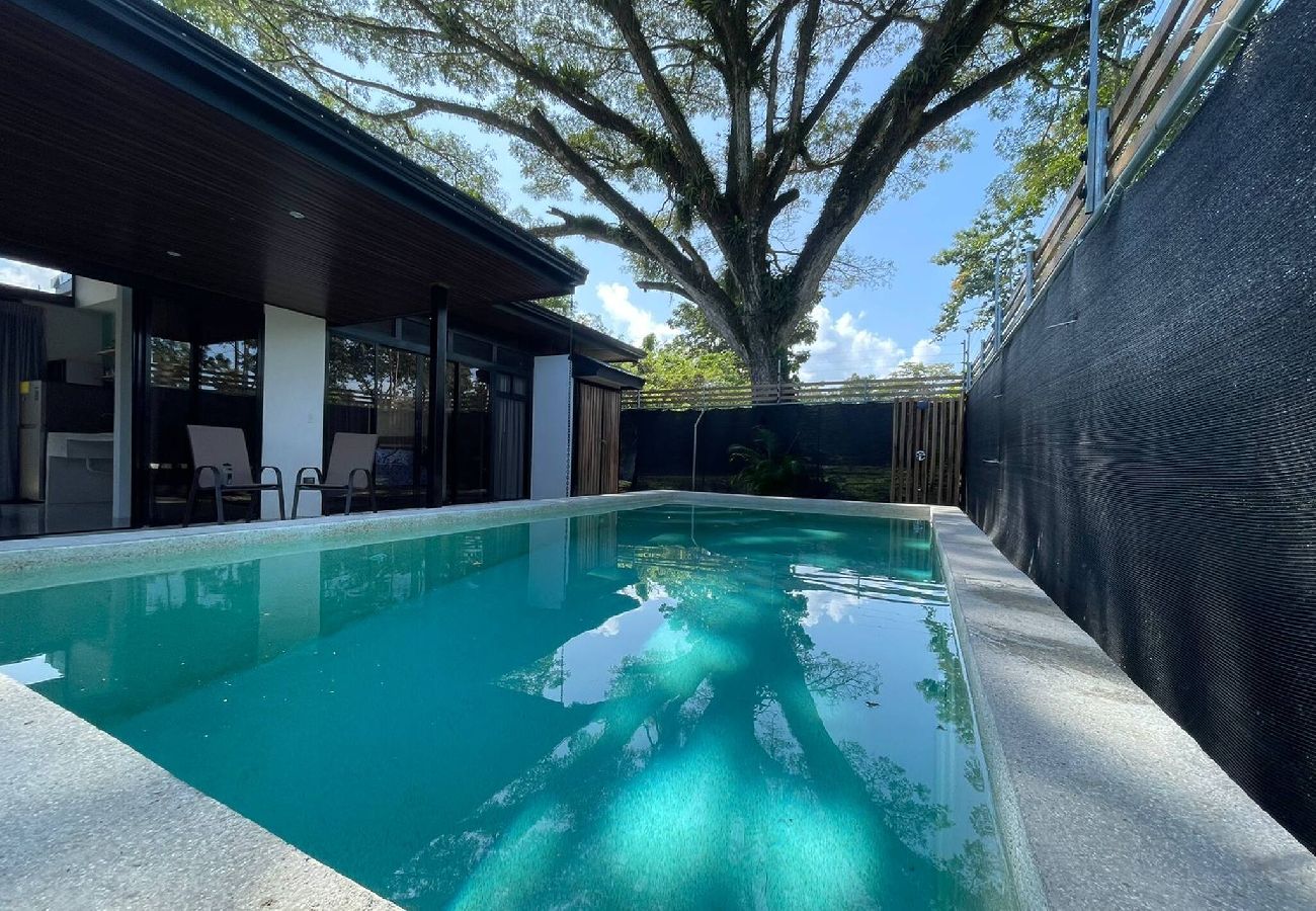 Cottage in Cahuita - Ashley’s Beach House · 5 min from Cahuita Park