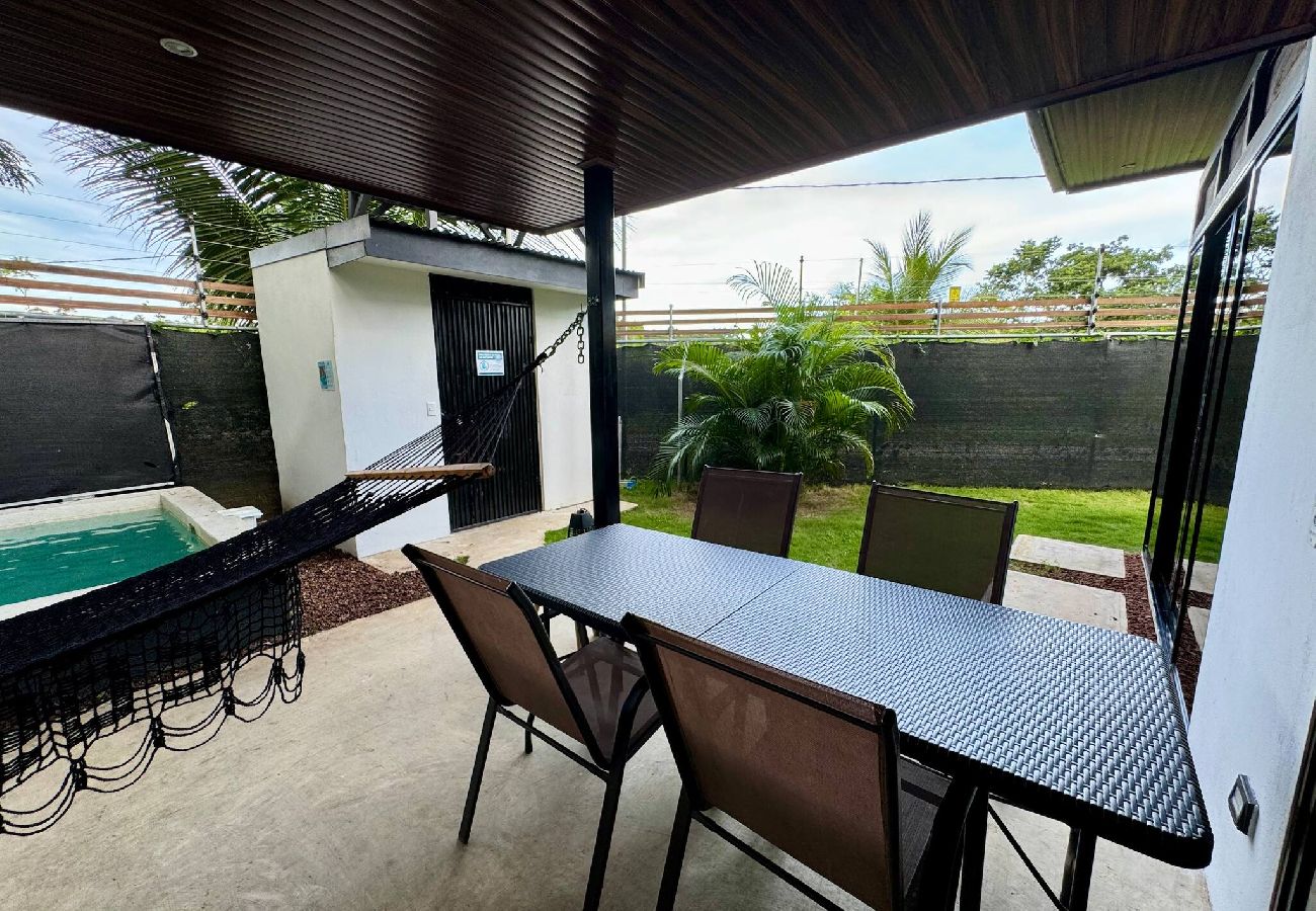 Cottage in Cahuita - Ashley’s Beach House · 5 min from Cahuita Park