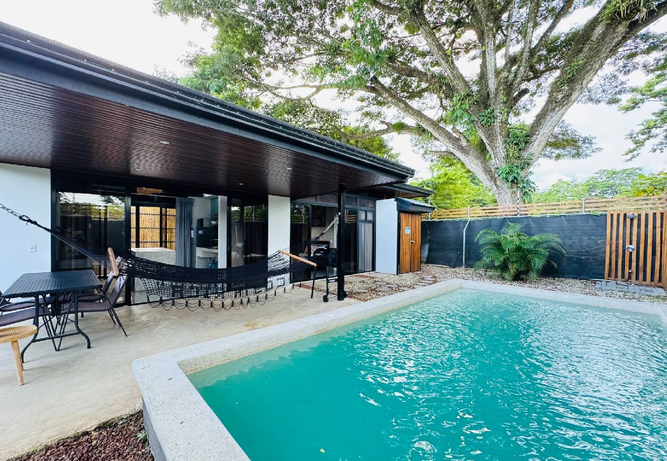 Cottage in Cahuita - Ashley’s Beach House · 5 min from Cahuita Park