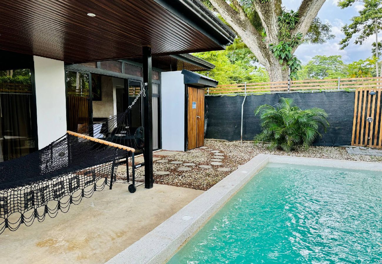 Cottage in Cahuita - Ashley’s Beach House · 5 min from Cahuita Park