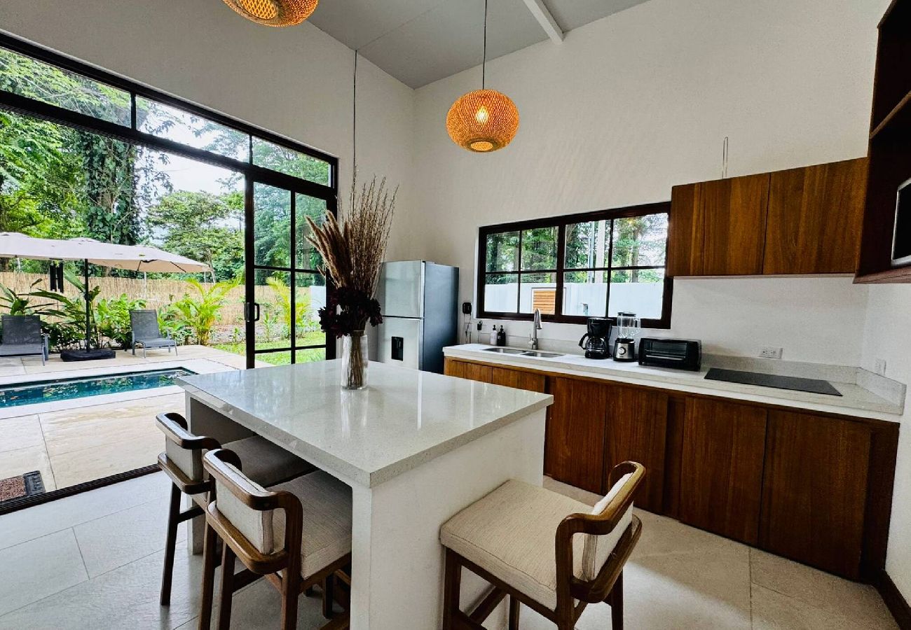 House in Puerto Viejo - Casa Malbec · Nature, comfort & pool