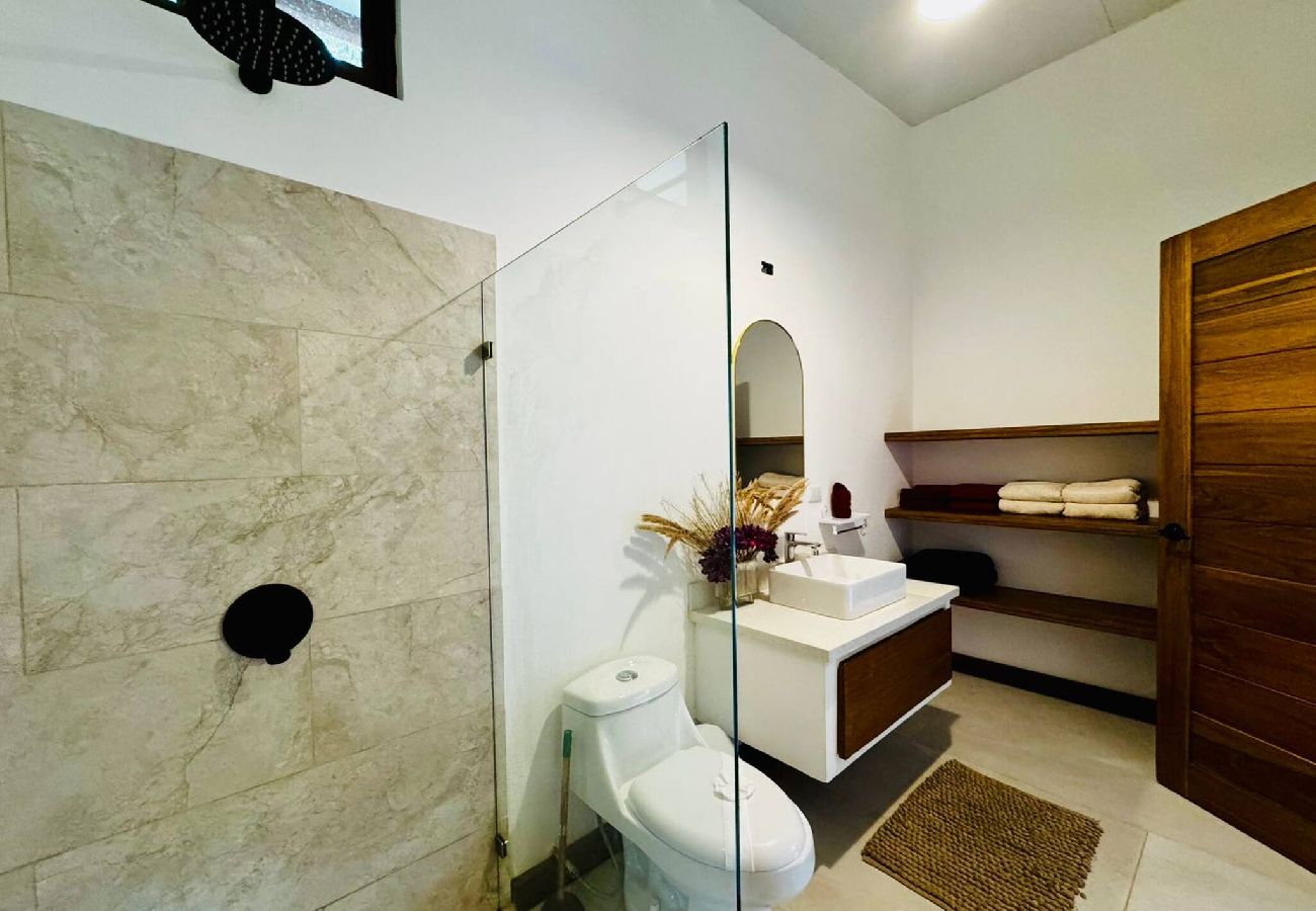 House in Puerto Viejo - Casa Malbec · Nature, comfort & pool